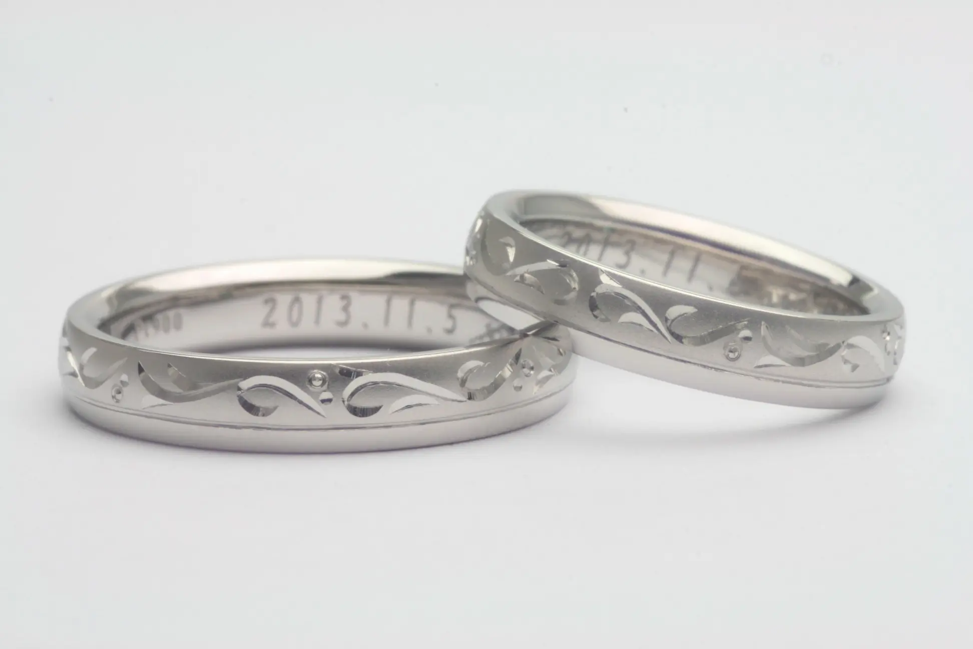 植物模様の美しい指輪 | 結婚・婚約指輪のオーダーメイドは鍛造指輪