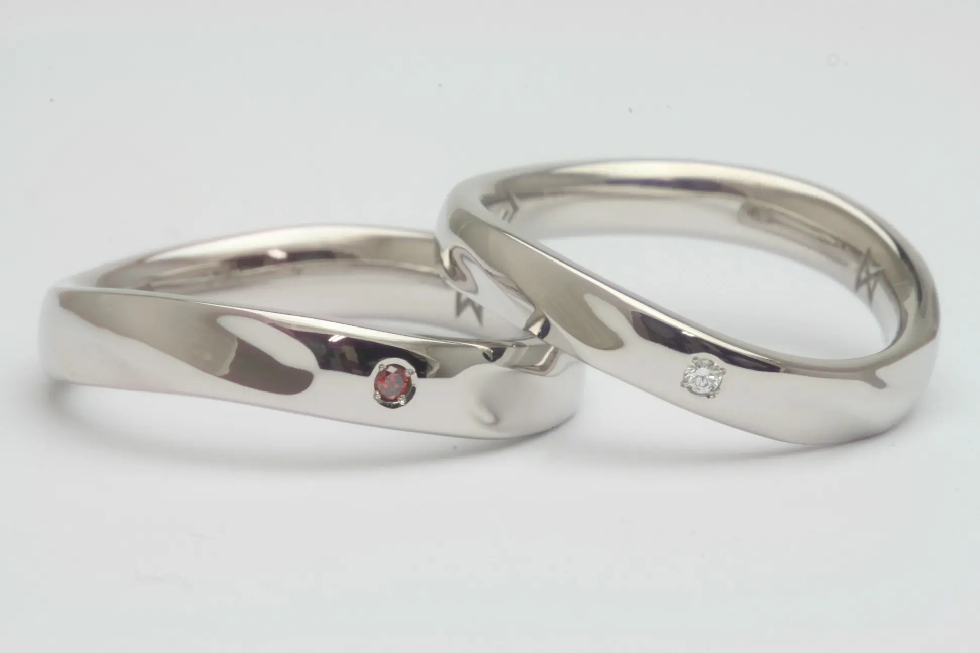 のりぞー　ダイヤステッチ ダイヤモンドとえぐりデザイン | 結婚・婚約指輪のオーダー