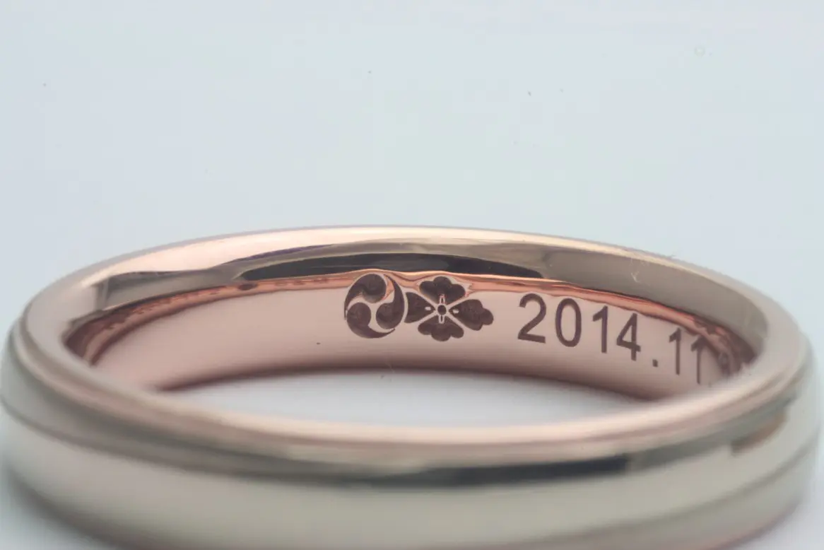 遺品整理 アクセサーまとめ HERMES香水 金色喜平 カメオ 指輪 刻印 等 神紋「花菱と巴」レーザー刻印 | 結婚・婚約指輪のオーダー