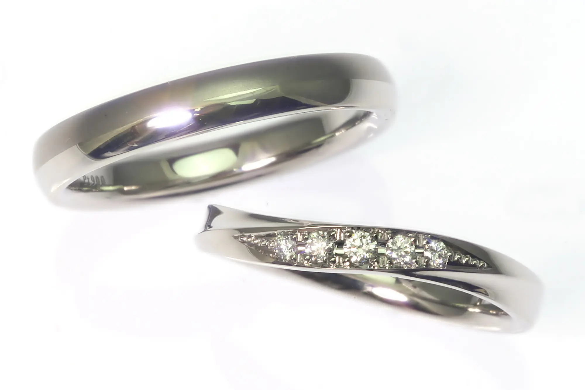 のりぞー　ダイヤステッチ オーダーメイドならでは！ それぞれお好みの形状で… | 結婚・婚約指輪