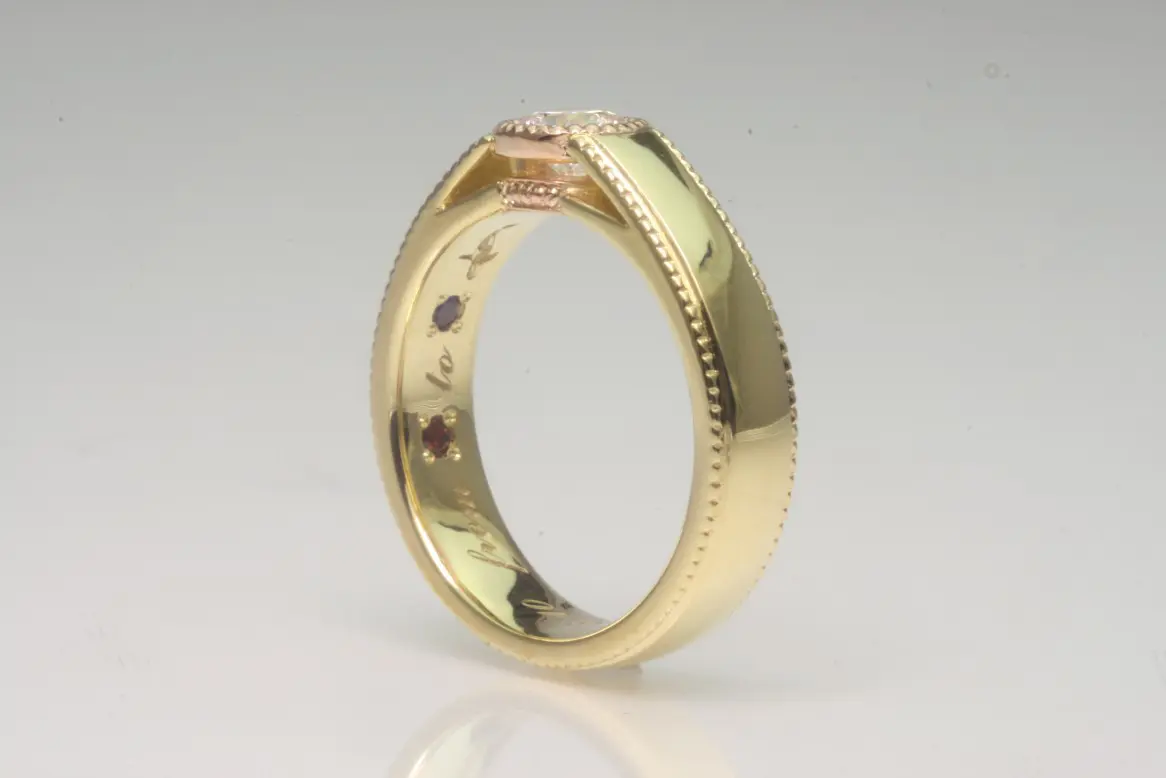 華やかなミル打ちデザインリング | 結婚・婚約指輪のオーダー