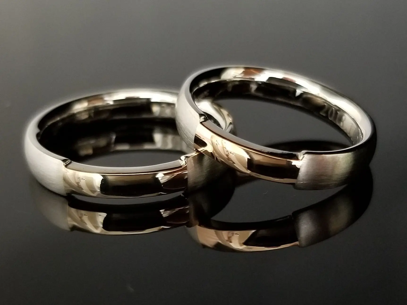 バングルの様なリングデザイン | 結婚・婚約指輪のオーダーメイドは