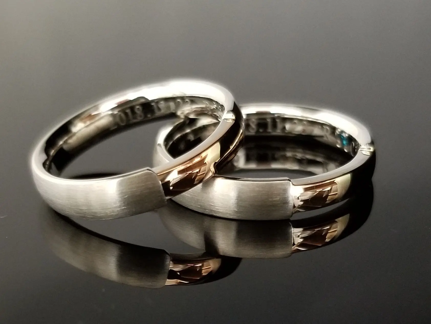 バングルの様なリングデザイン | 結婚・婚約指輪のオーダーメイドは