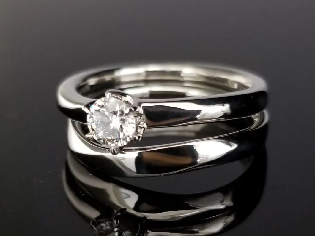 結婚指輪との重ね着けも楽しめるセットリング | 結婚・婚約指輪の