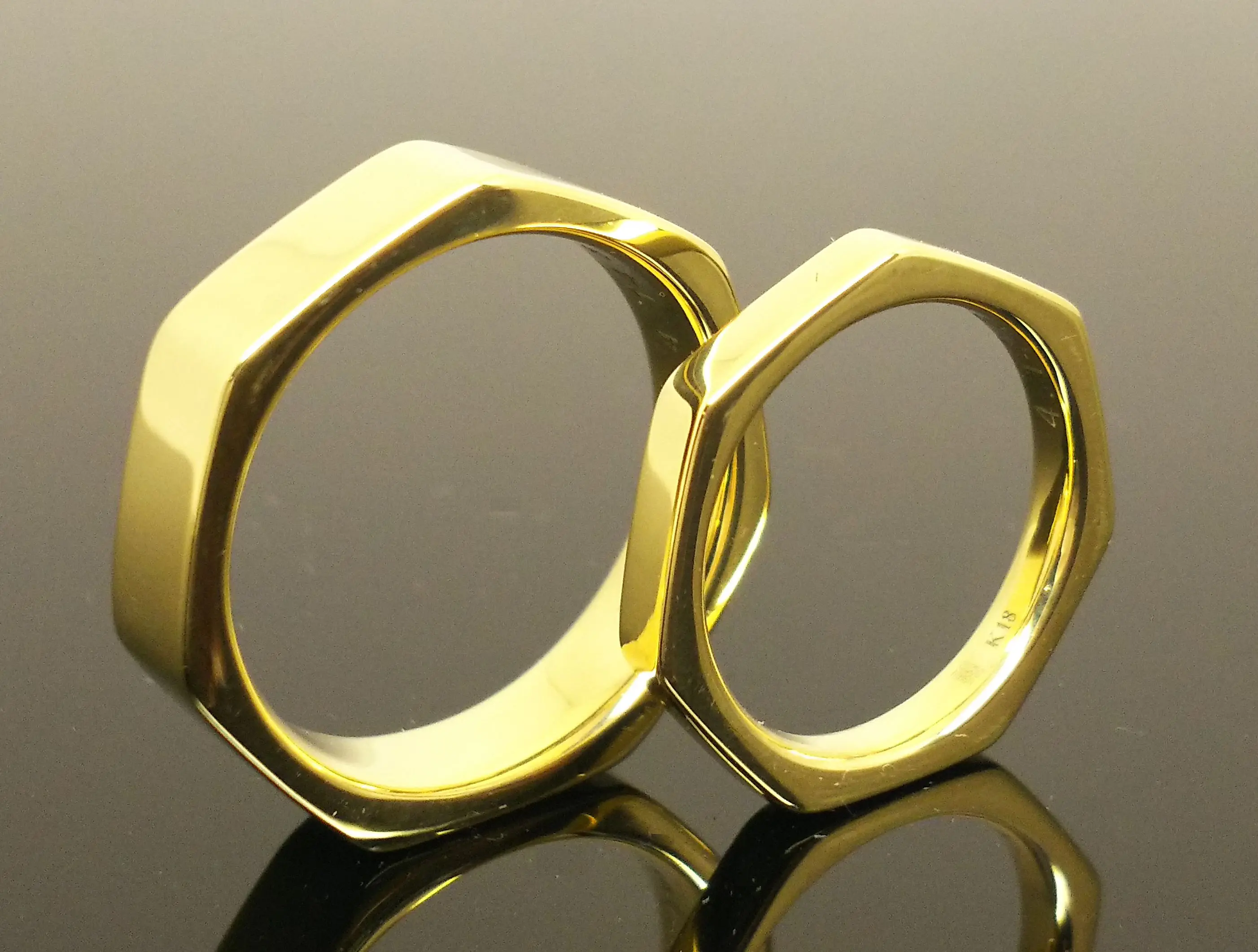 こだわりの七角形を手造りの鍛造で | 結婚・婚約指輪のオーダーメイド