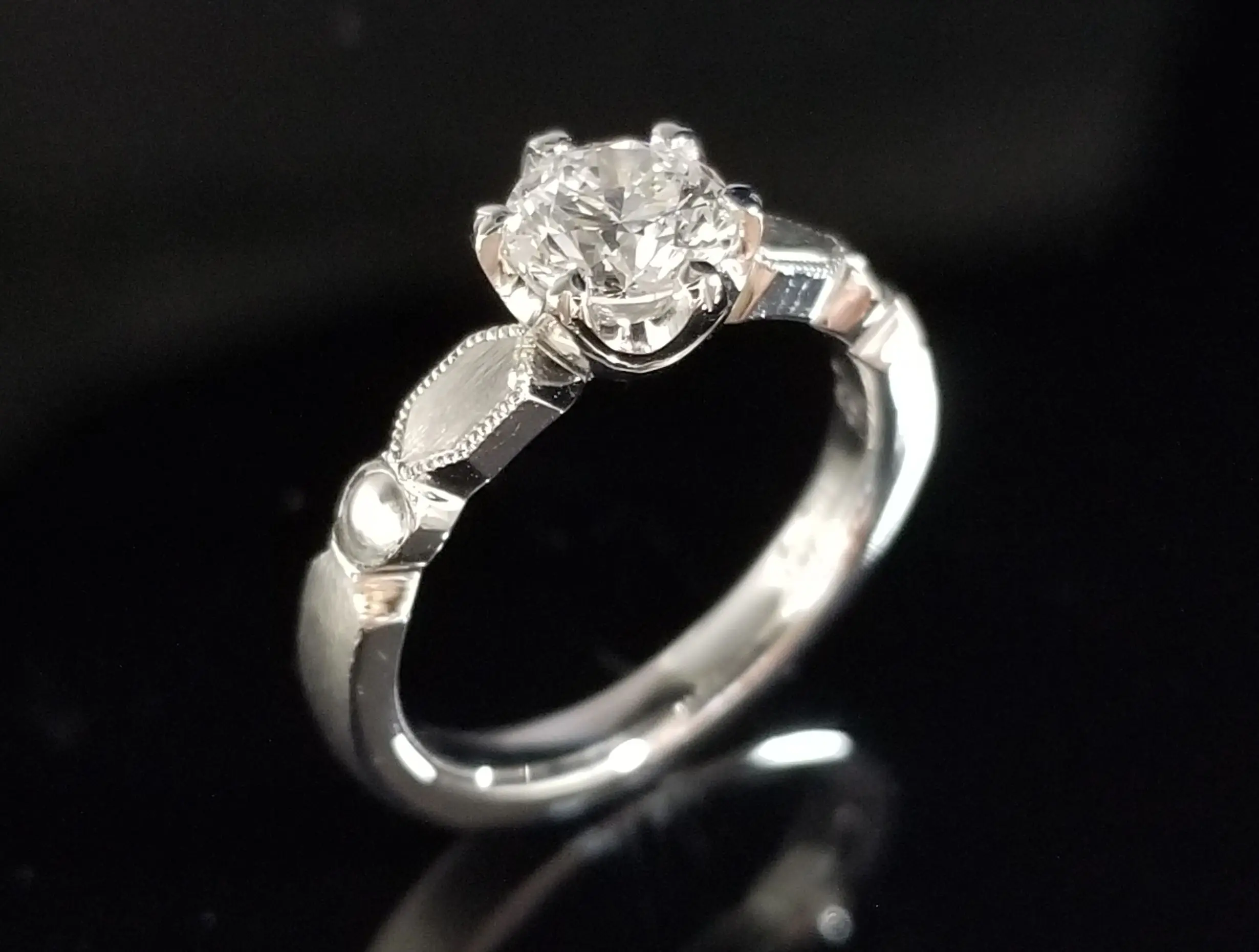 オーダーメイドで唯一無二のご婚約指輪に | 結婚・婚約指輪のオーダー