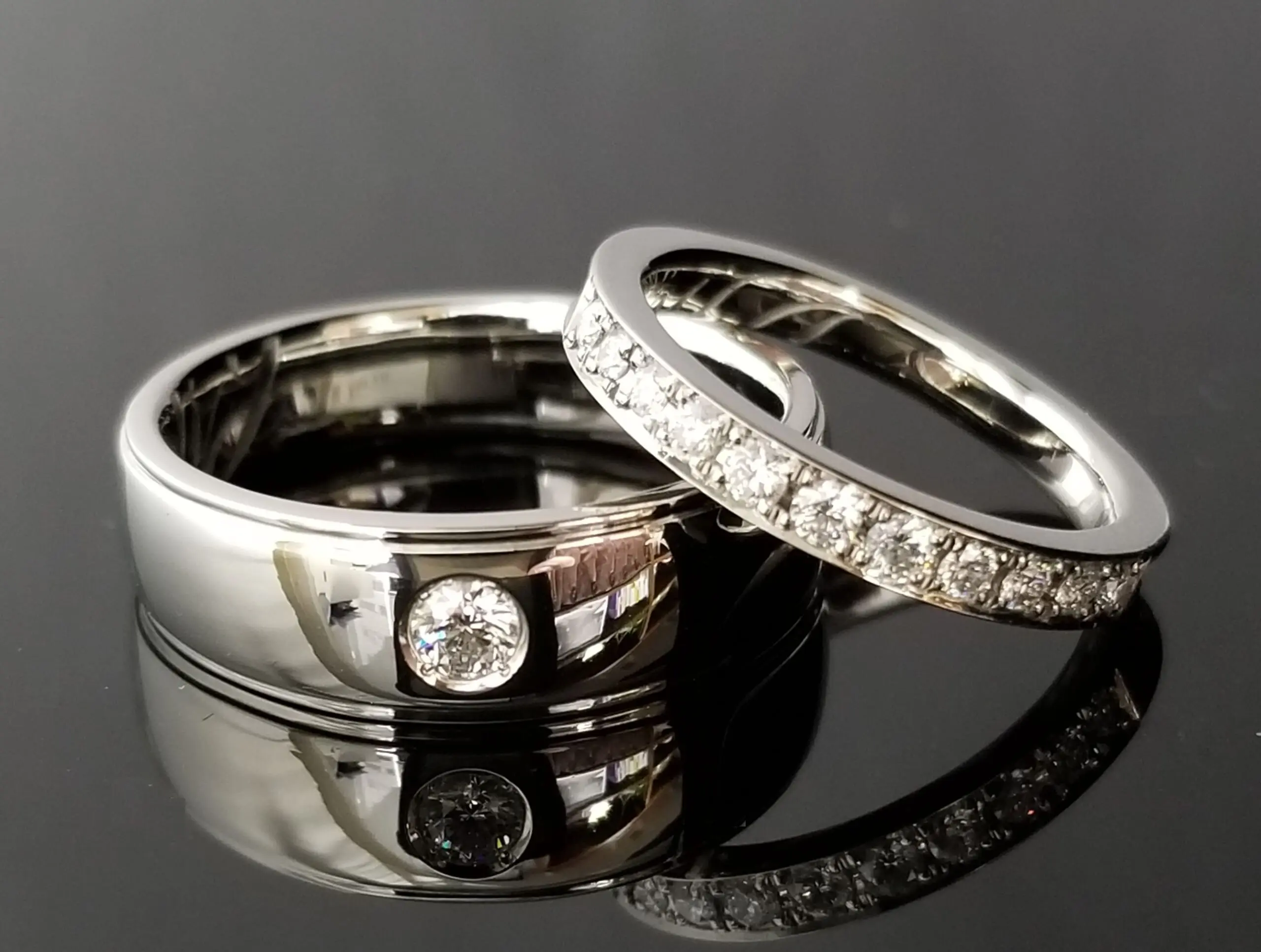 ダイヤモンドとプラチナが輝き合う | 結婚・婚約指輪のオーダーメイド  