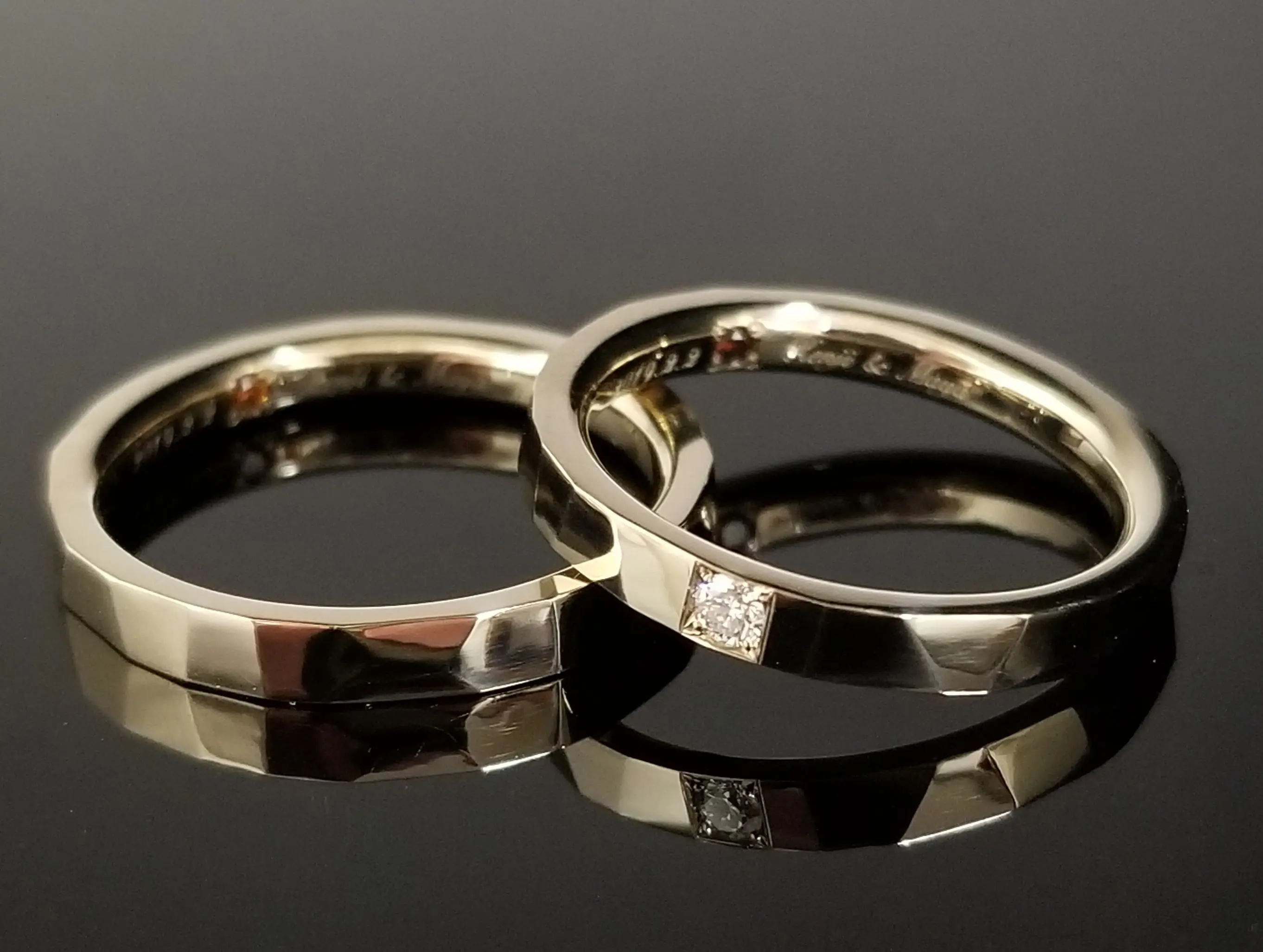 シャンパンゴールドの槌目リング | 結婚・婚約指輪のオーダー