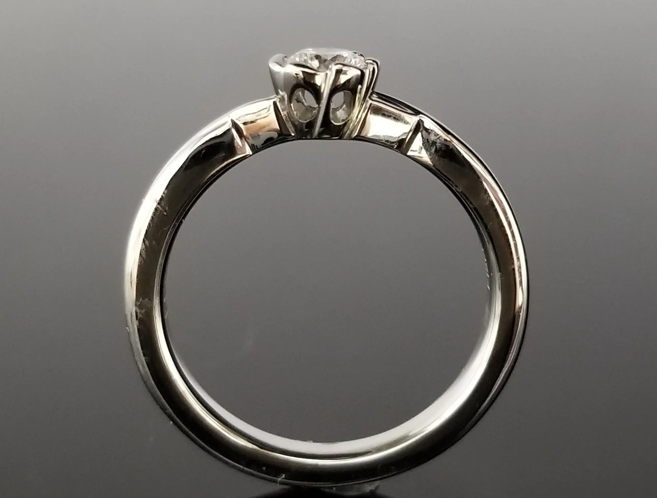 クラシカルで素敵なこだわりのリング | 結婚・婚約指輪の