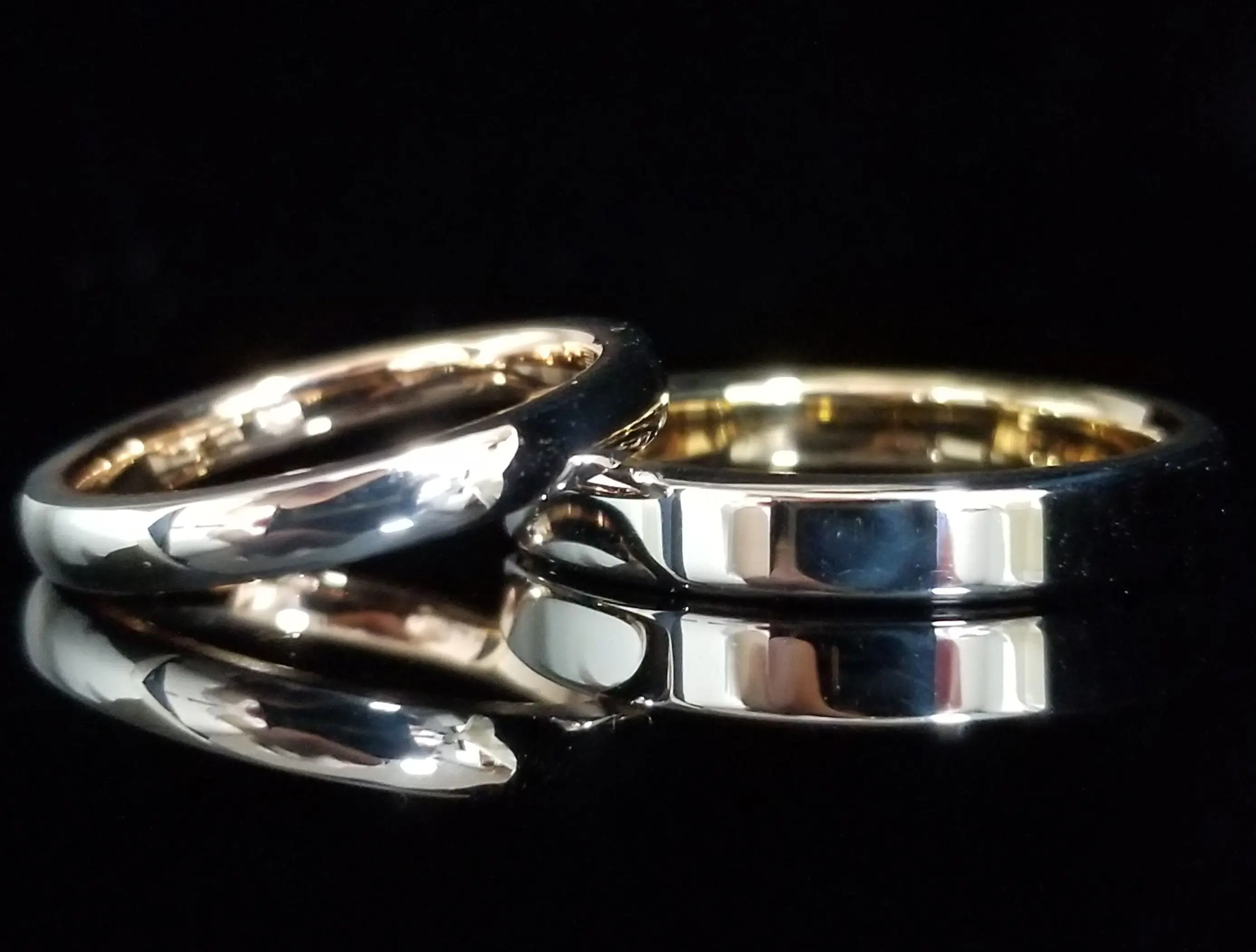 ！！ハンドメイドのプラチナ900とK18のコンビのタイピンです ハンドメイドのプラチナ900とK18のコンビのタイピンです