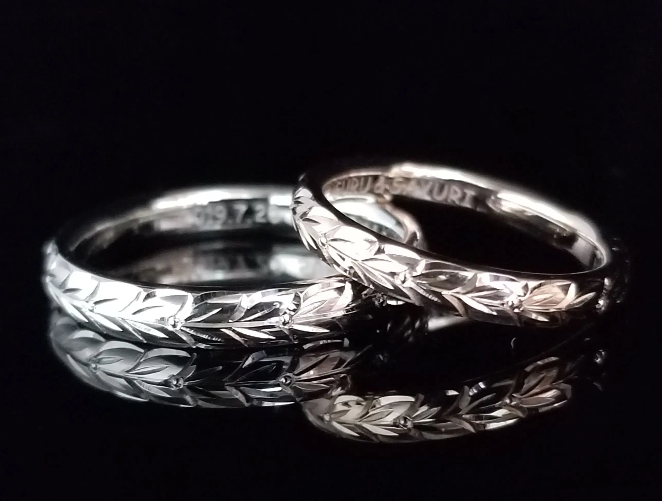 ハワイアンジュエリーの様な彫りのあるデザイン | 結婚・婚約指輪の