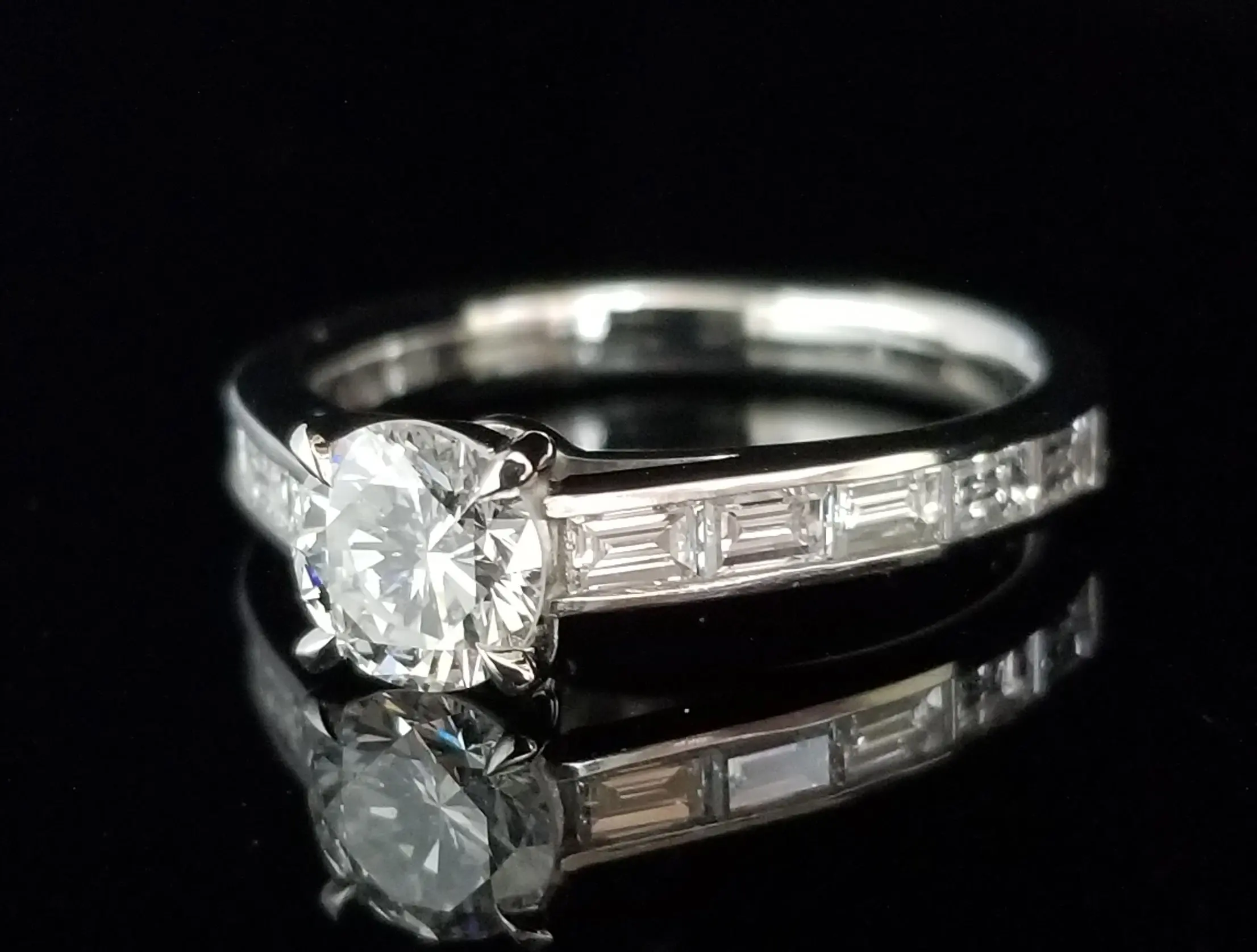 eriko。10Kダイヤカットリング gt4808n-top.jpg