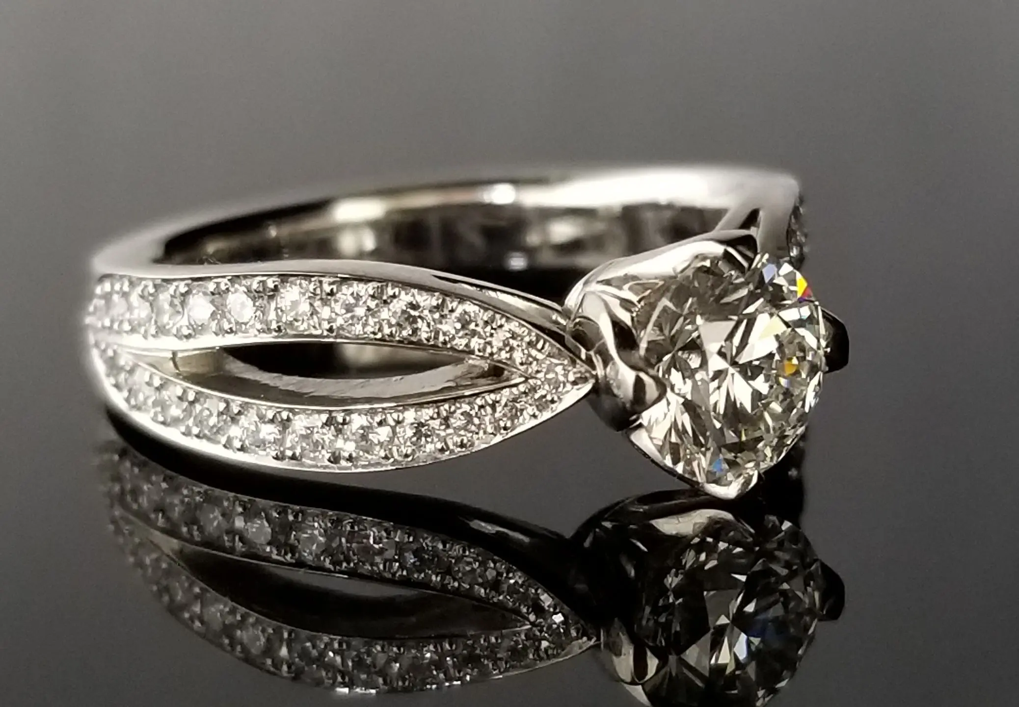 結婚指輪 オーチャード｜LAZARE DIAMOND / ラザール ダイヤモンド｜アイアイイスズ ブライダル｜香川県高松市の結婚指輪 ・婚約指輪 専門店