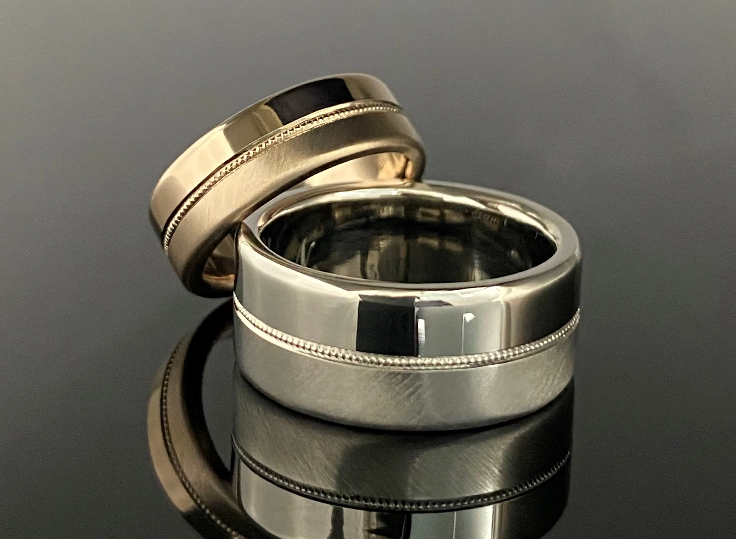 極太の重厚感ある鍛造製法のご結婚指輪 | 結婚・婚約指輪のオーダー