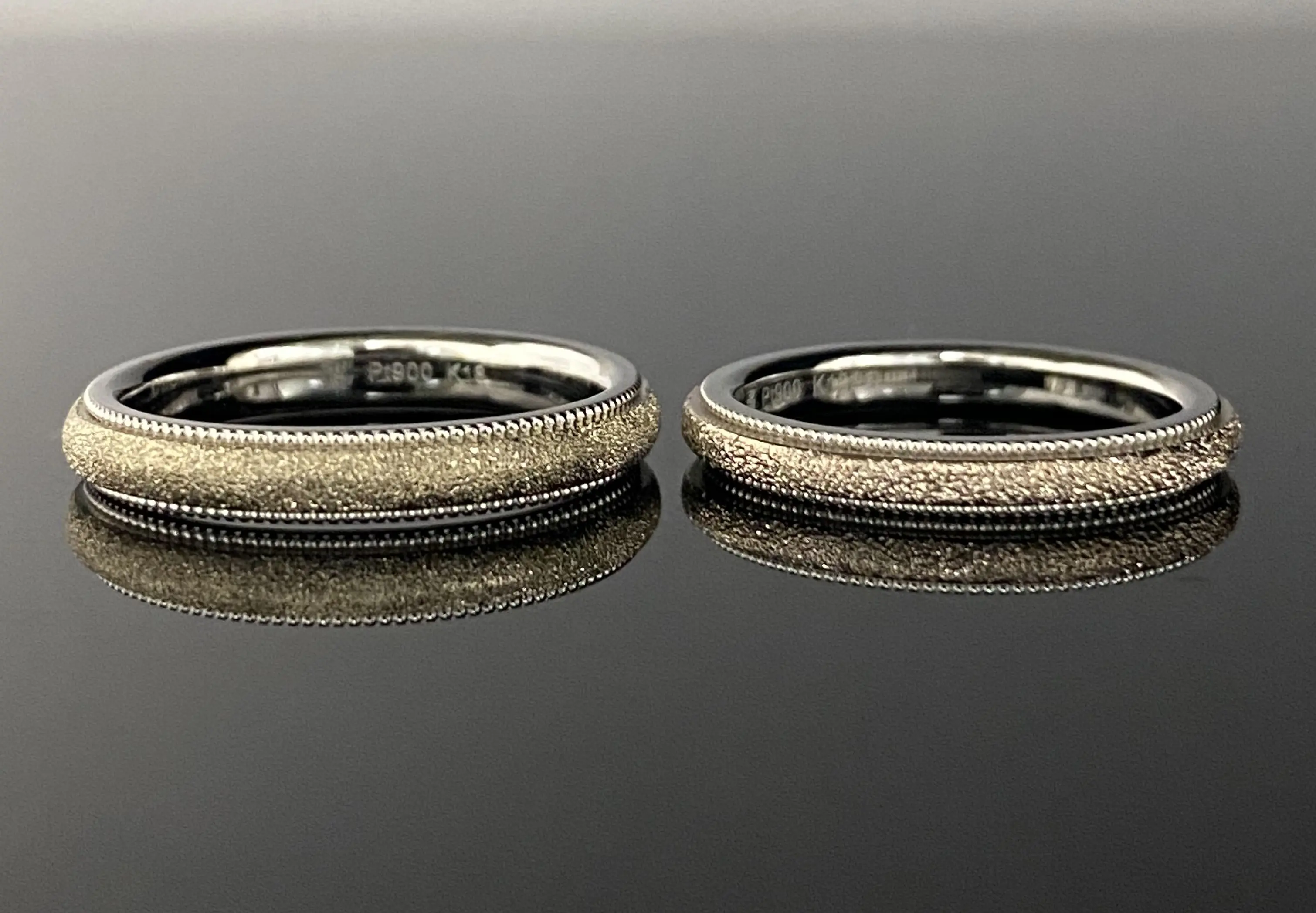 たーちゃんリングオーダー ゴールドが主役のスターダストが輝く鍛造リング | 結婚・婚約指輪の