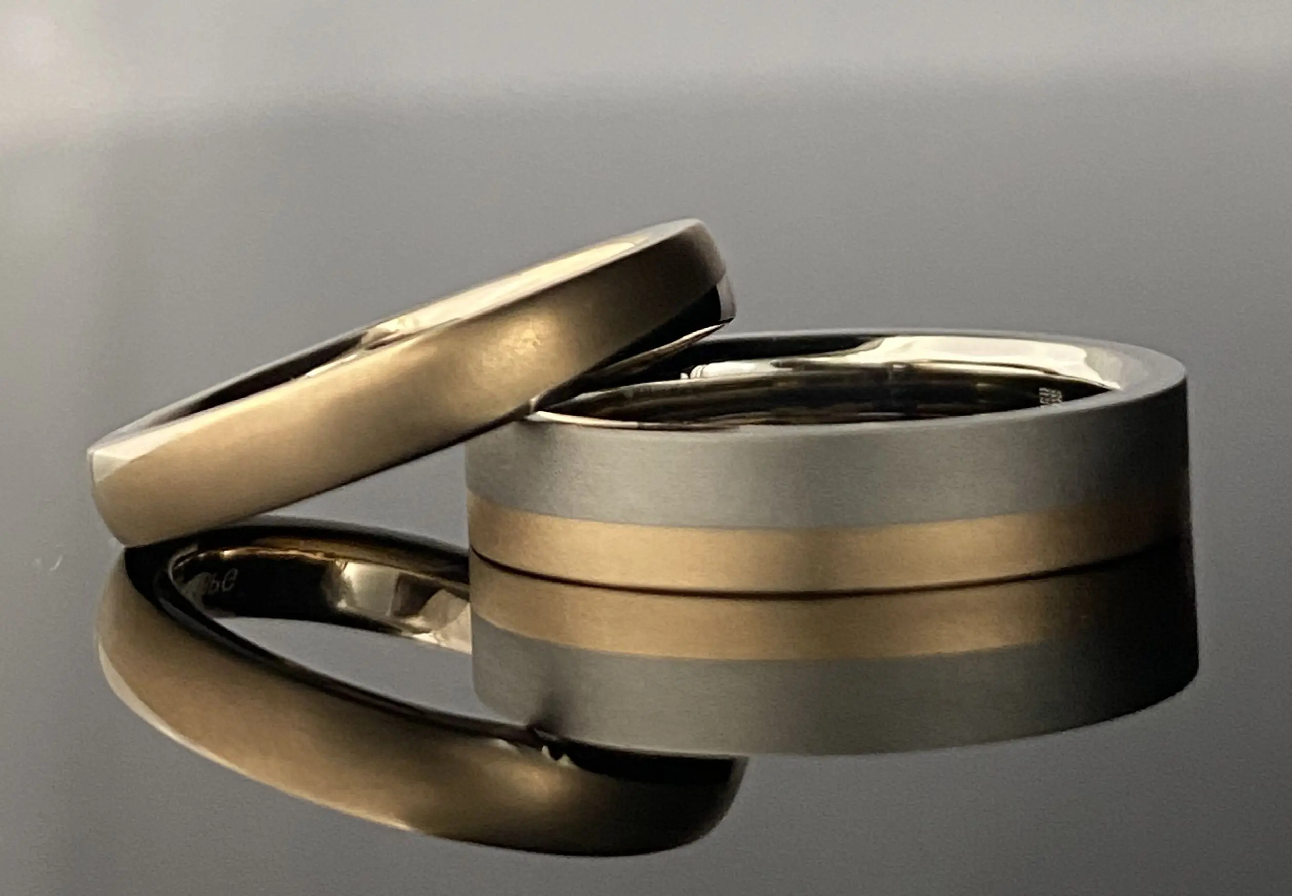 フルオーダーのコンビ加工で唯一無二のご結婚指輪を | 結婚・婚約指輪