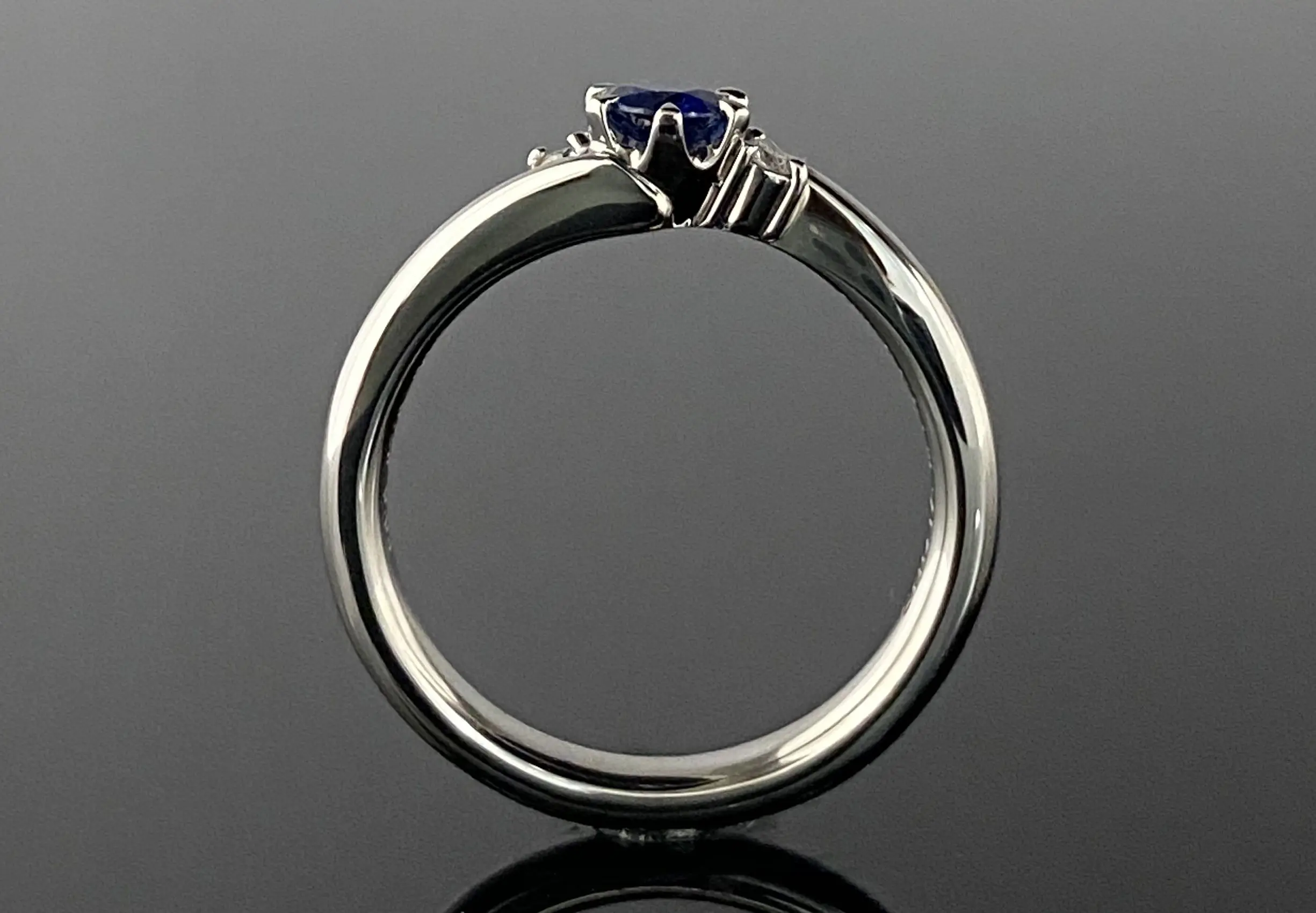 14k サファイア　指輪 サファイア リング 指輪 2.0ct Pt900 9月 誕生石 天然石