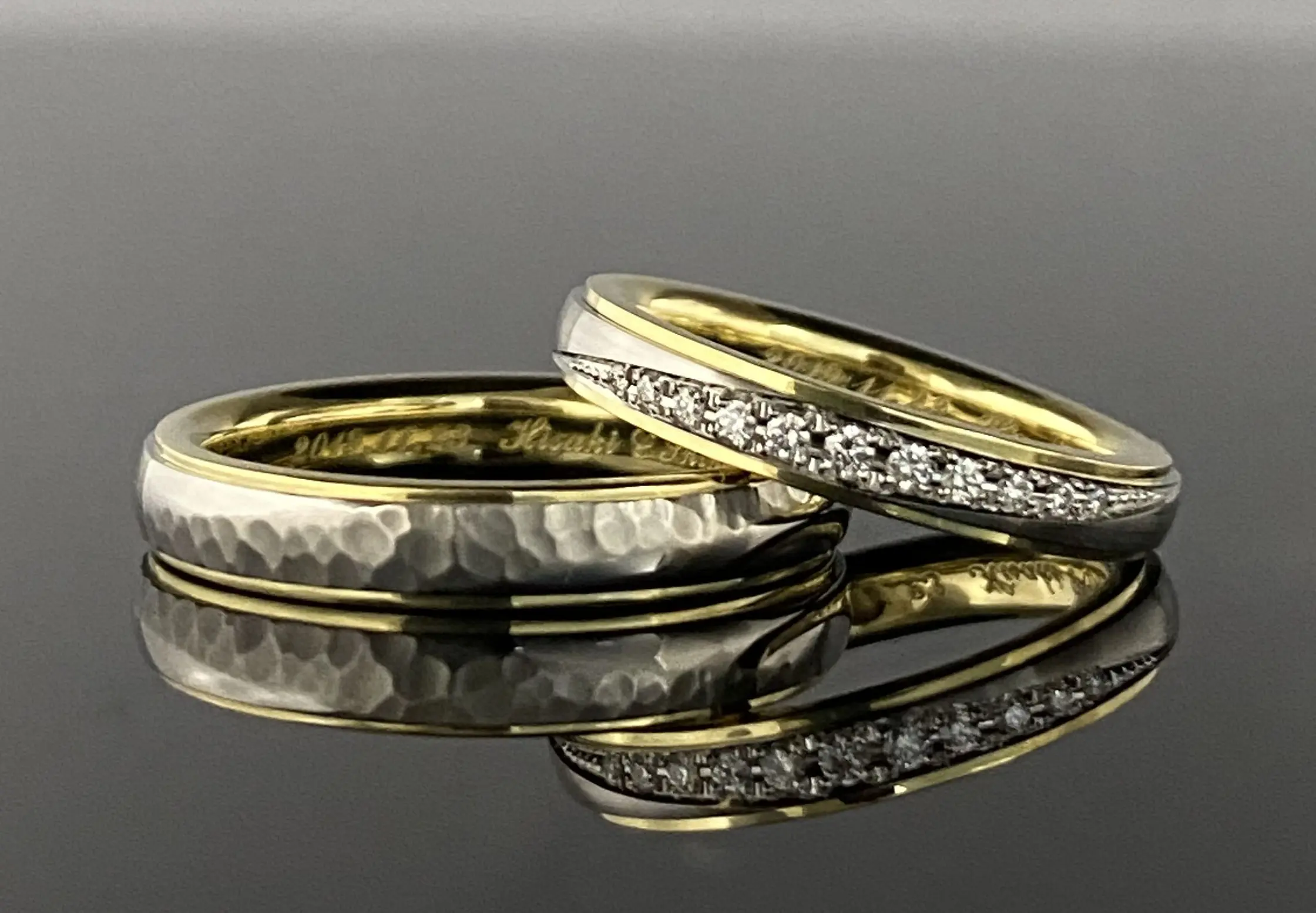 コンビ加工と斜めのデザインでペア感のあるご結婚指輪 | 結婚・婚約