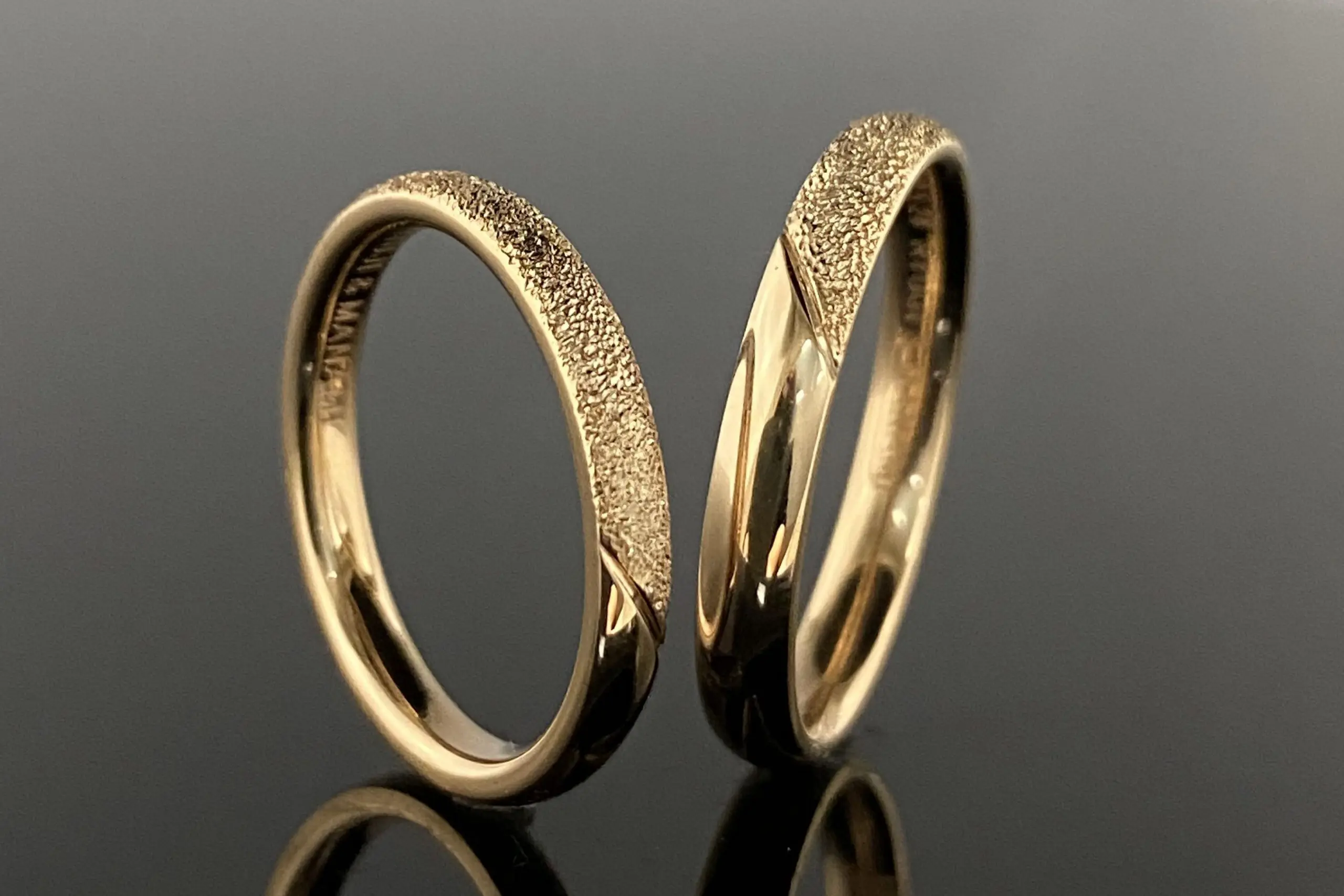 表面加工にこだわり、さり気ない輝きをプラスして | 結婚・婚約