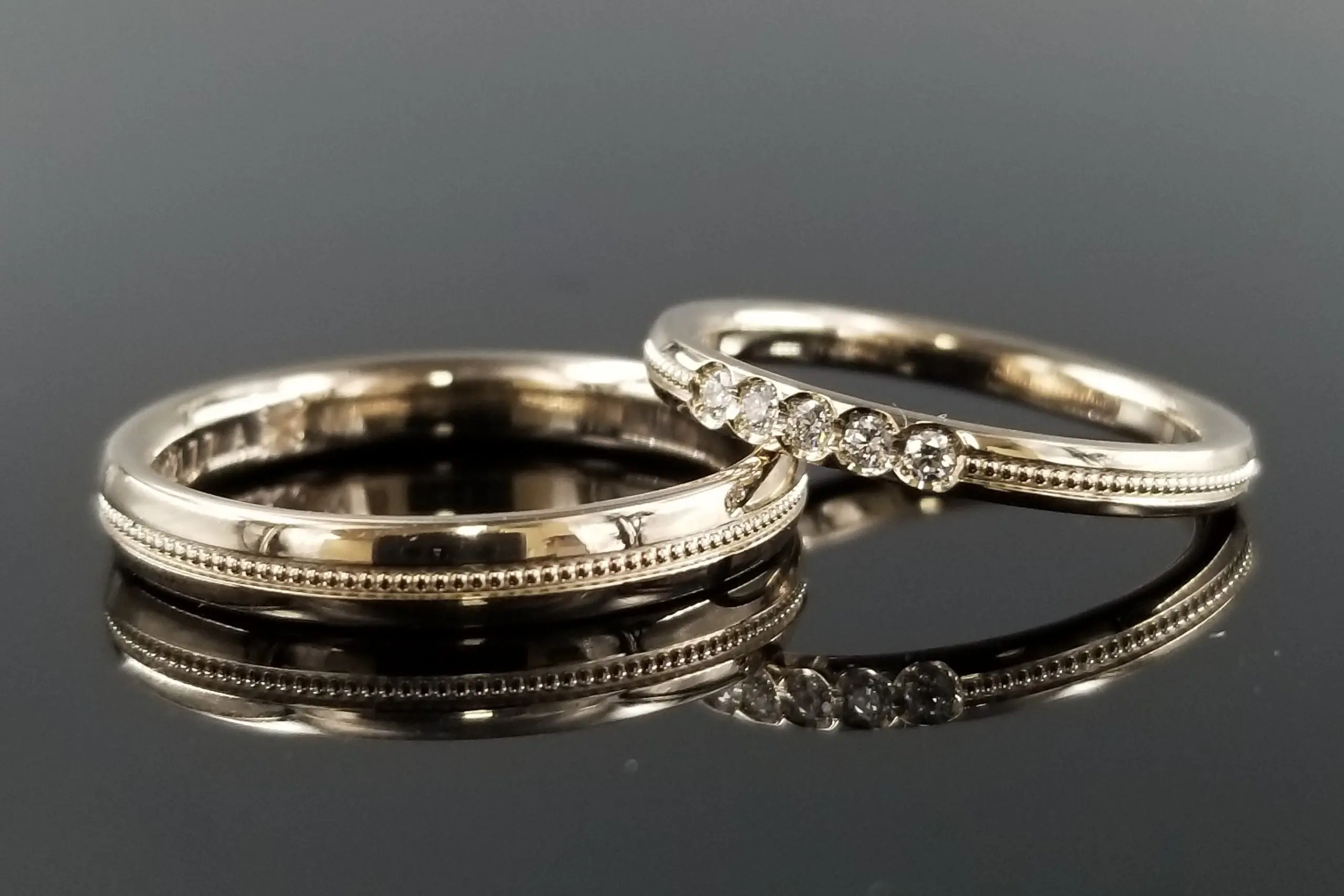 K18ミル打ちデザインリング K18シャンパンゴールドにミルを施しました。 | 結婚・婚約指輪の