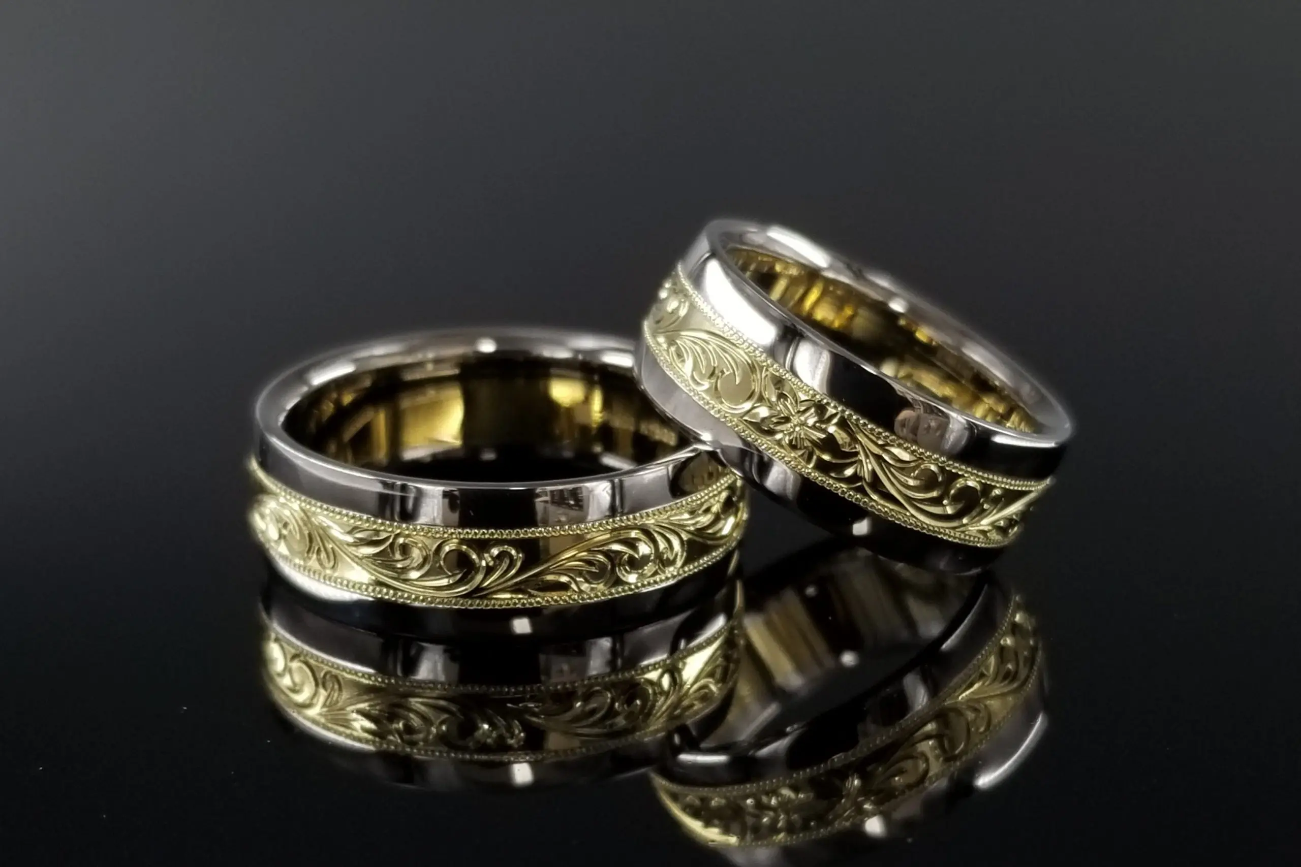 ハワイ入手 14金刻印 ネックレストップ ドルフィンテイル 手彫り