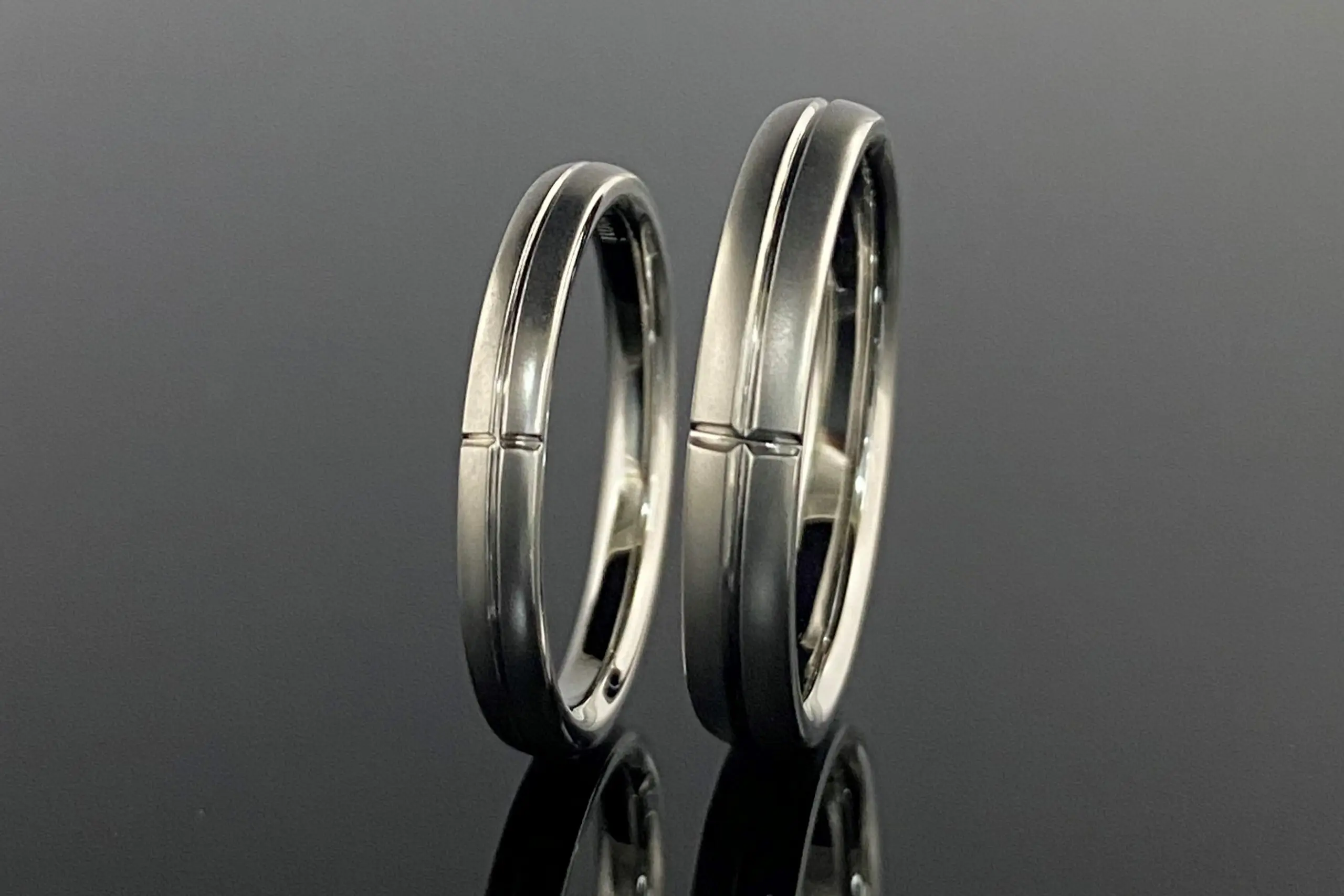 全面マット加工を施すことでラインがはっきりと見える素敵なデザインに