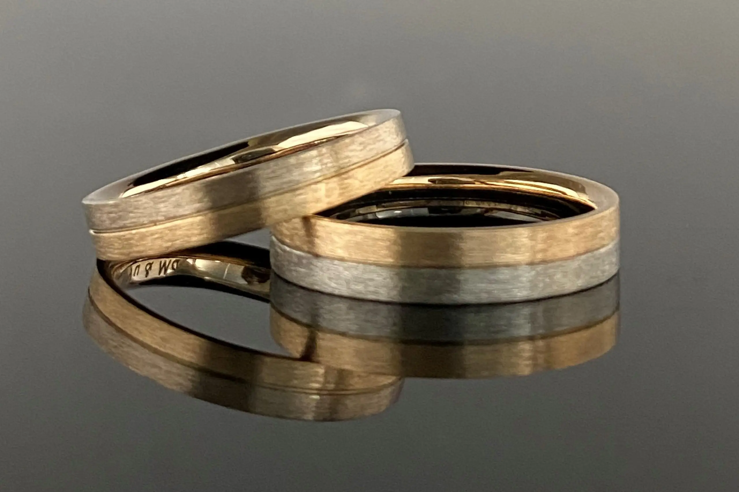 お好みの素材をそれぞれお選びいただきました。 | 結婚・婚約指輪の