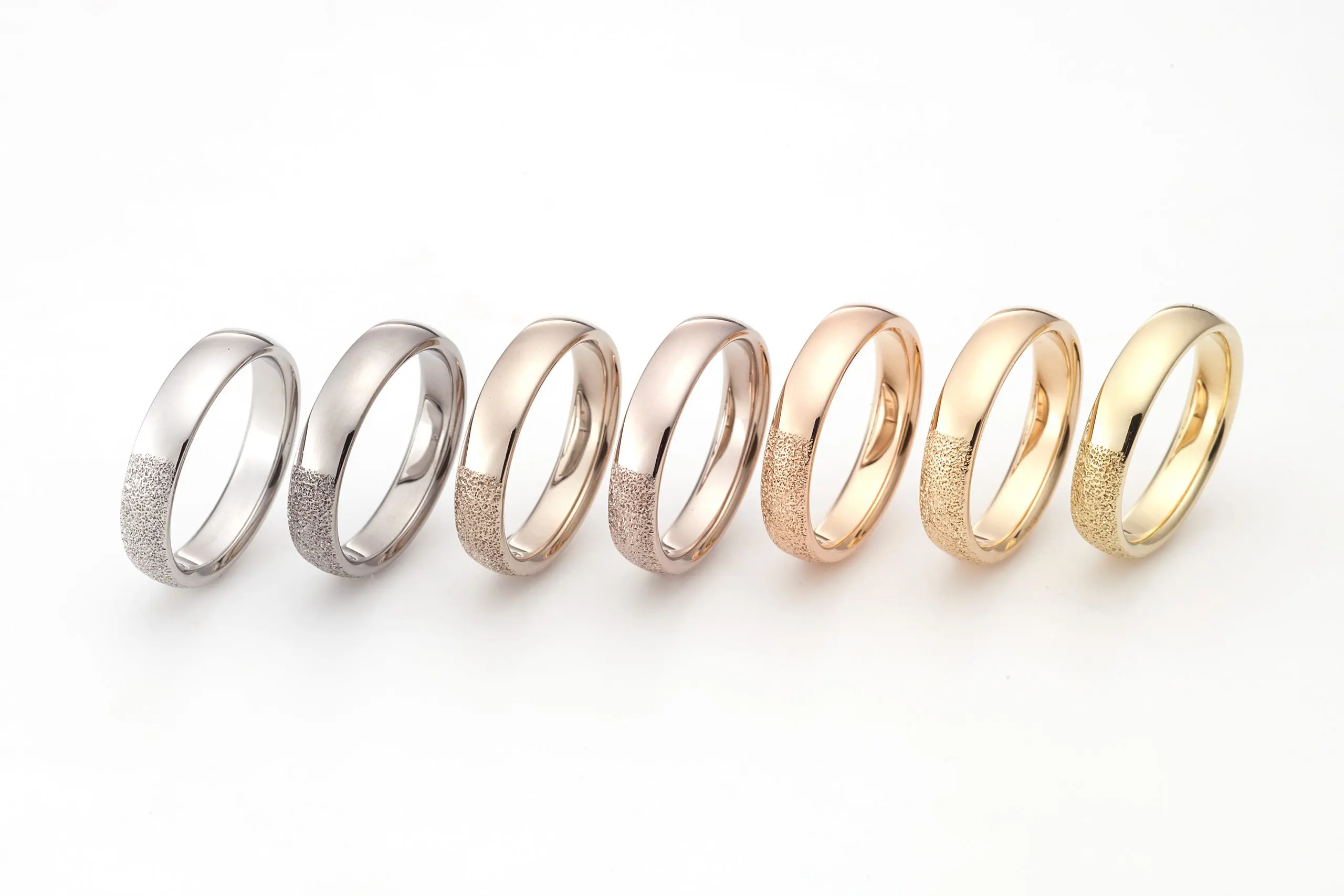 専用ローズゴールドとシャンパンゴールド シャンパンゴールドの輝きが美しいご結婚指輪 | 結婚・婚約指輪の
