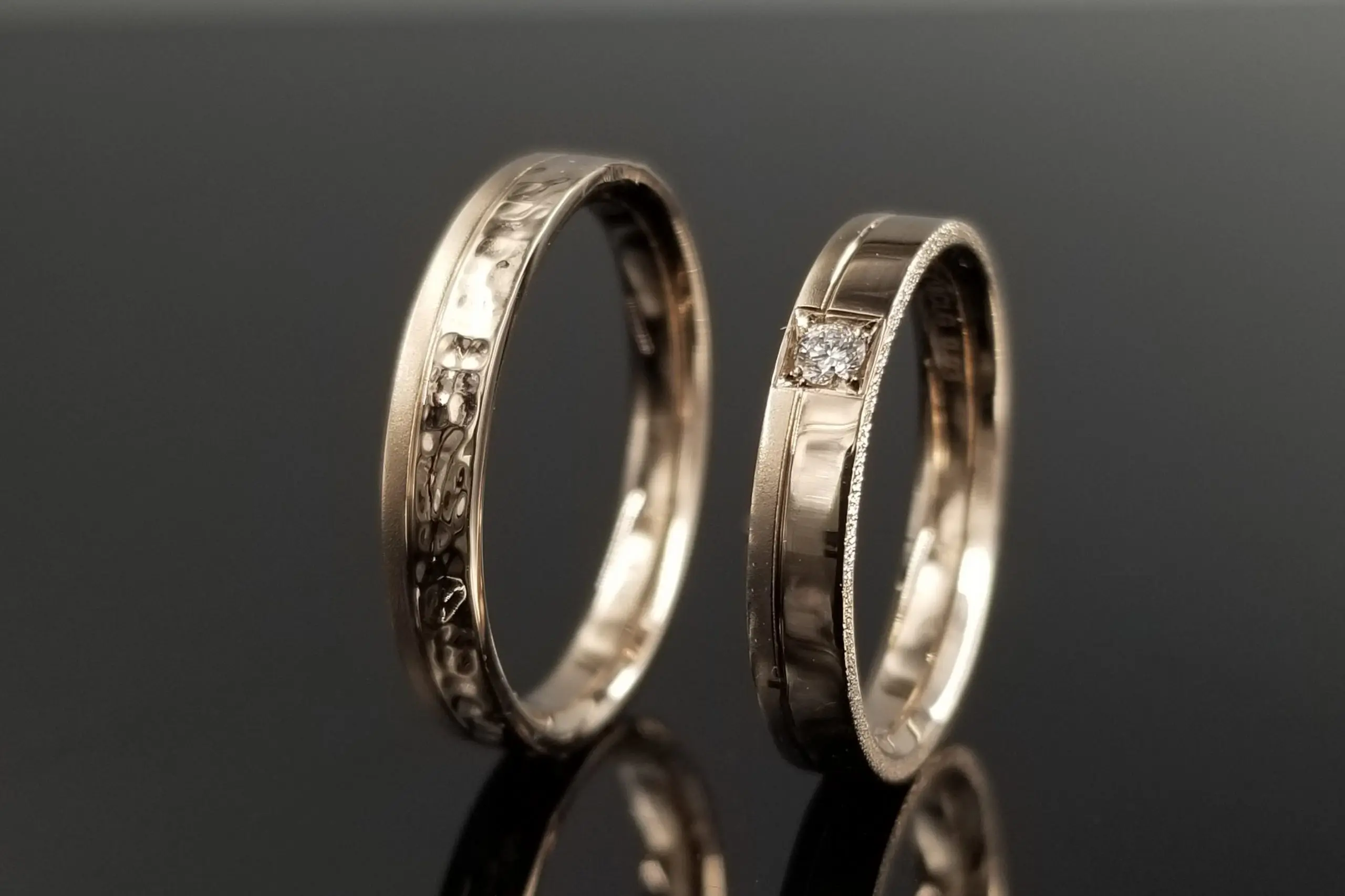 指輪・リング 369 異なるテクスチャーが織り成す、素敵なオーダーメイドリング | 結婚