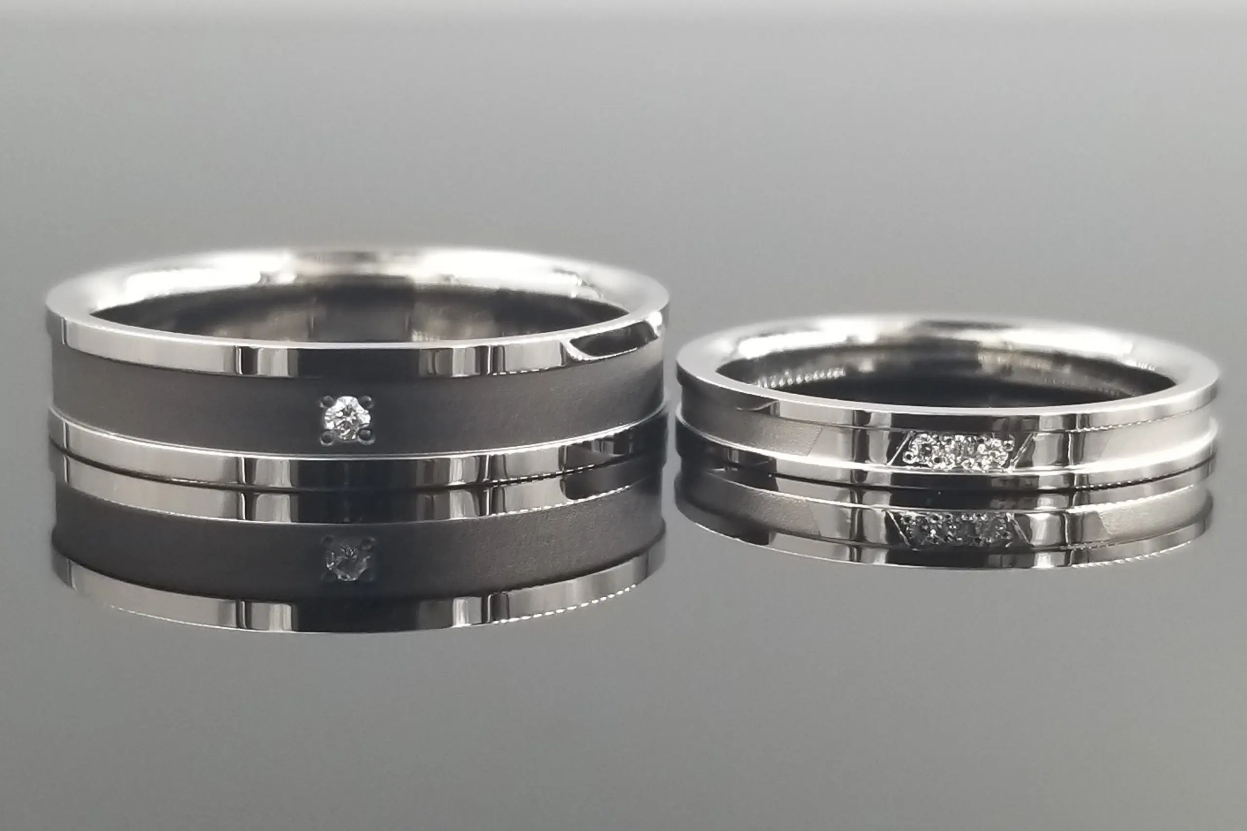 お揃いの形状に、お好みの加工を施して。 | 結婚・婚約指輪のオーダー