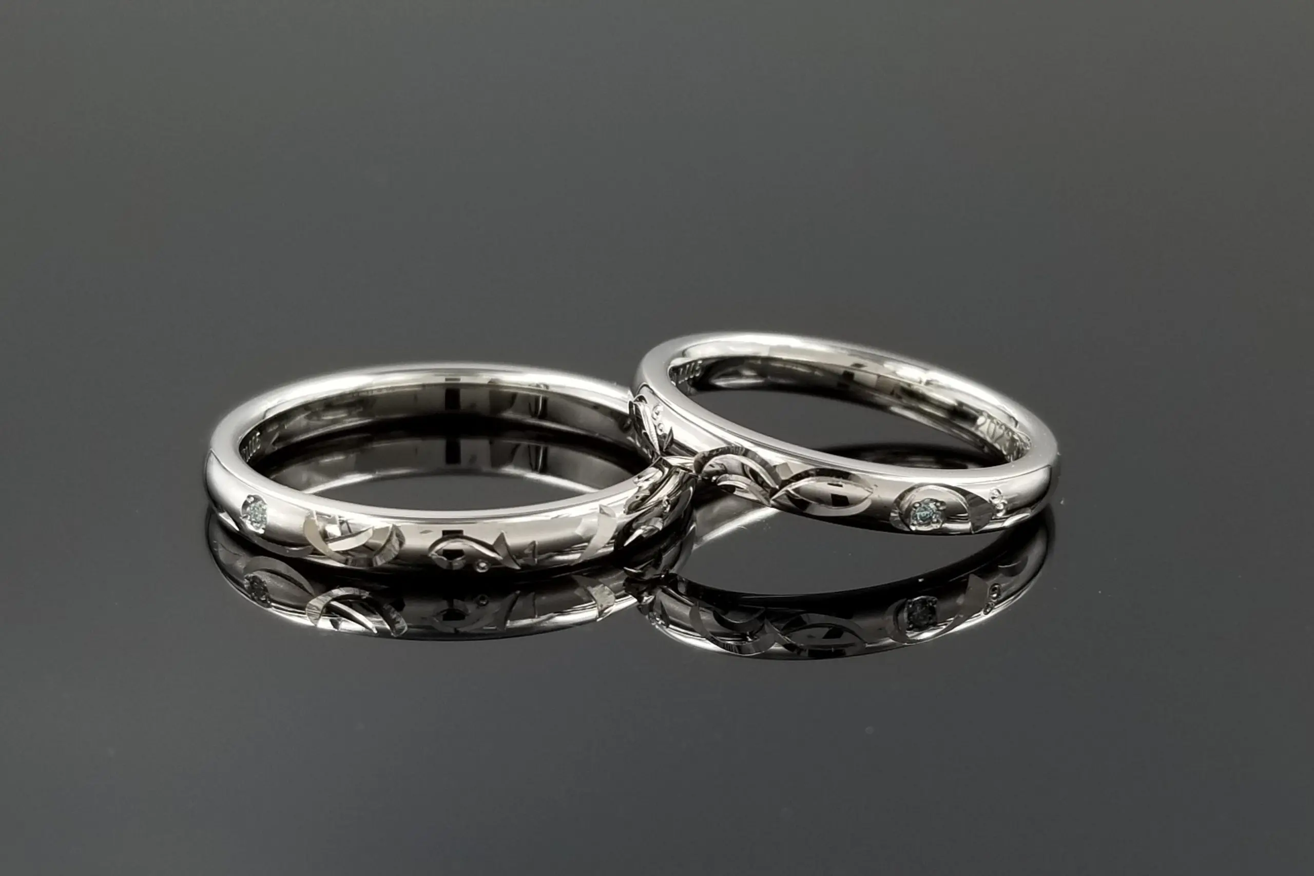 音楽に囲まれたお二人にぴったり！ | 結婚・婚約指輪のオーダーメイド 