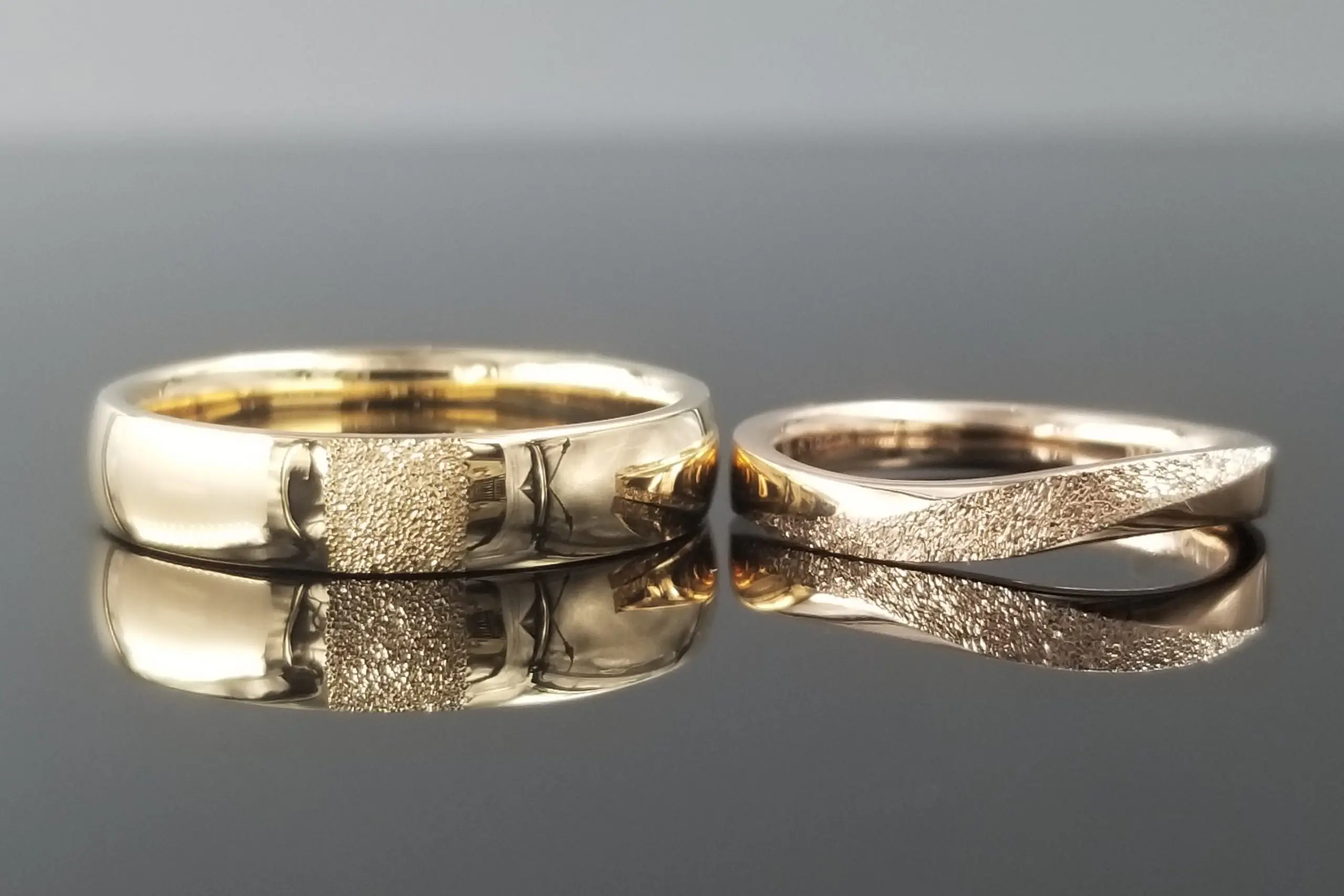 お好みの範囲に加工をお入れしどちらも素敵な指輪に仕上がりました