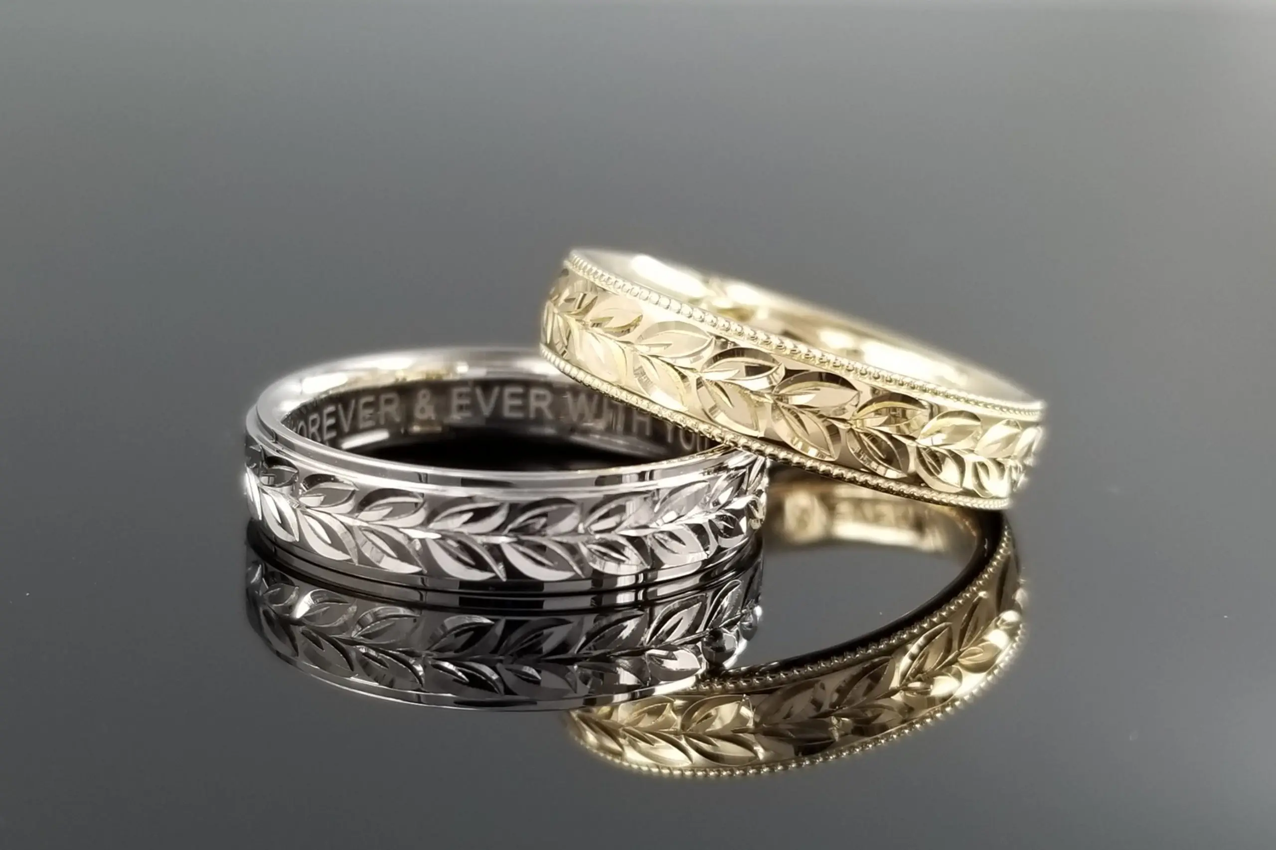 のりぞー　ダイヤステッチ アクセントカラーが印象的 | 結婚・婚約指輪のオーダーメイドは鍛造