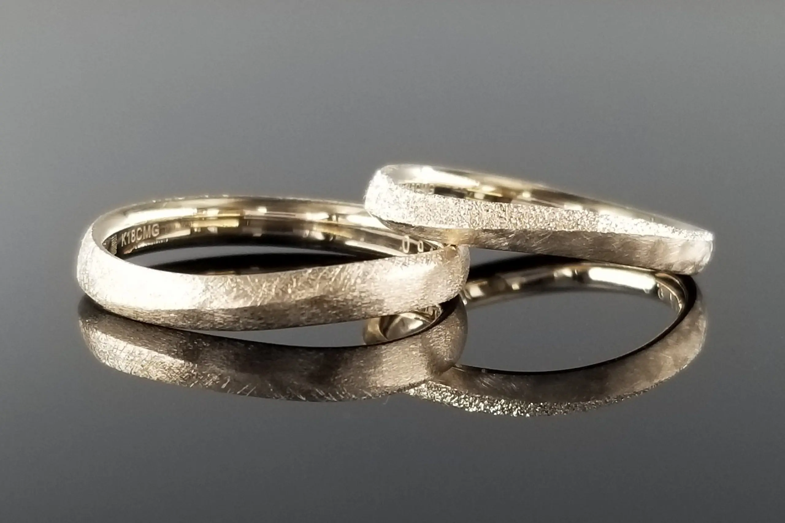ウェーブ形状に1エッジ加工でキリッとさせました。 | 結婚・婚約指輪