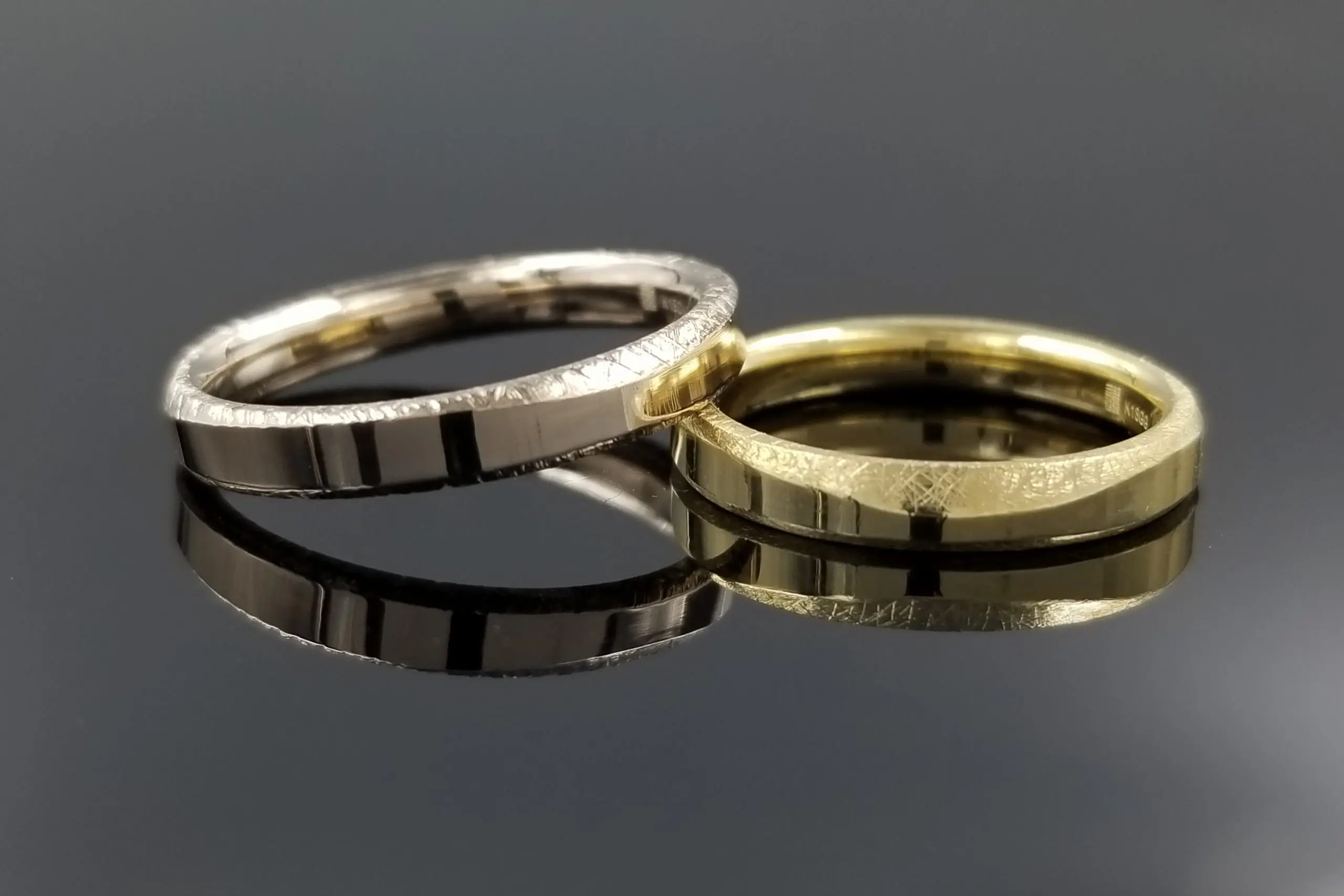 滑らかな山谷のカーブ感はまさに職人技です | 結婚・婚約指輪の