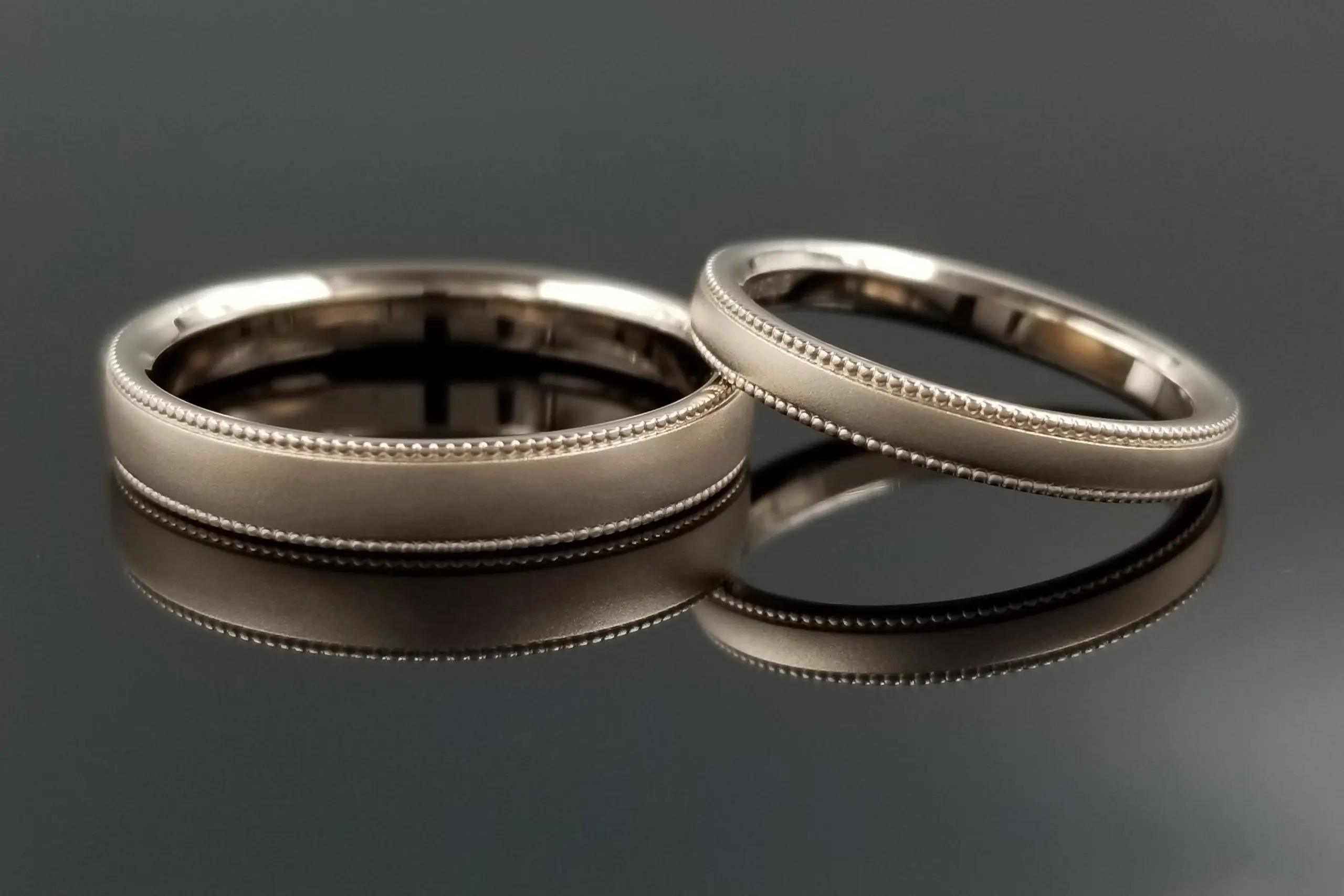 期間限定値下げBM ルテニウム加工プレインリング13号 ミル部分にもマット加工を施し、リングに落ち着きを。 | 結婚・婚約