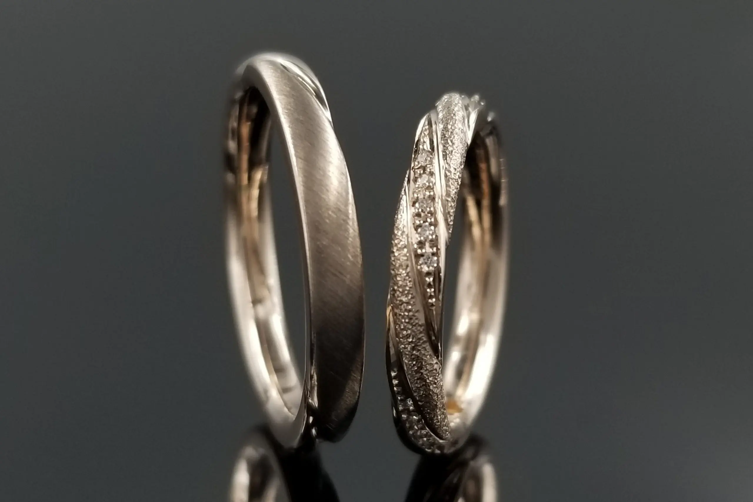 ぷっくり感がめずらしい削り込みリングです | 結婚・婚約指輪の 