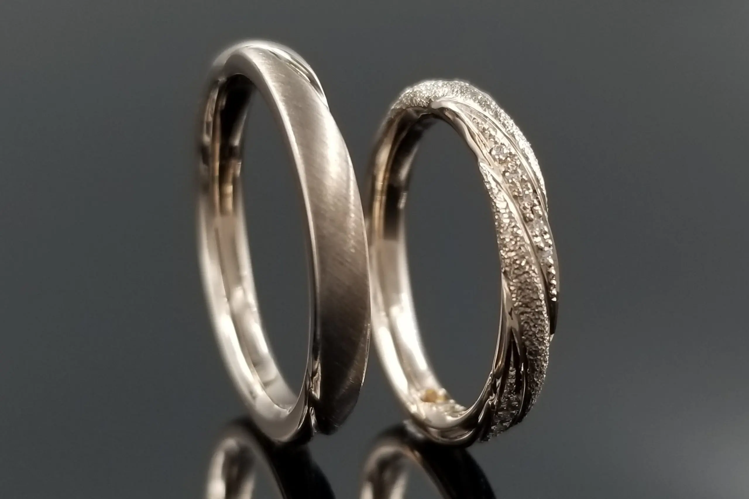 ぷっくり感がめずらしい削り込みリングです | 結婚・婚約指輪の