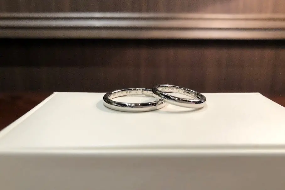 素敵なハンドメイド刻印 | 結婚・婚約指輪のオーダーメイドは鍛造指輪