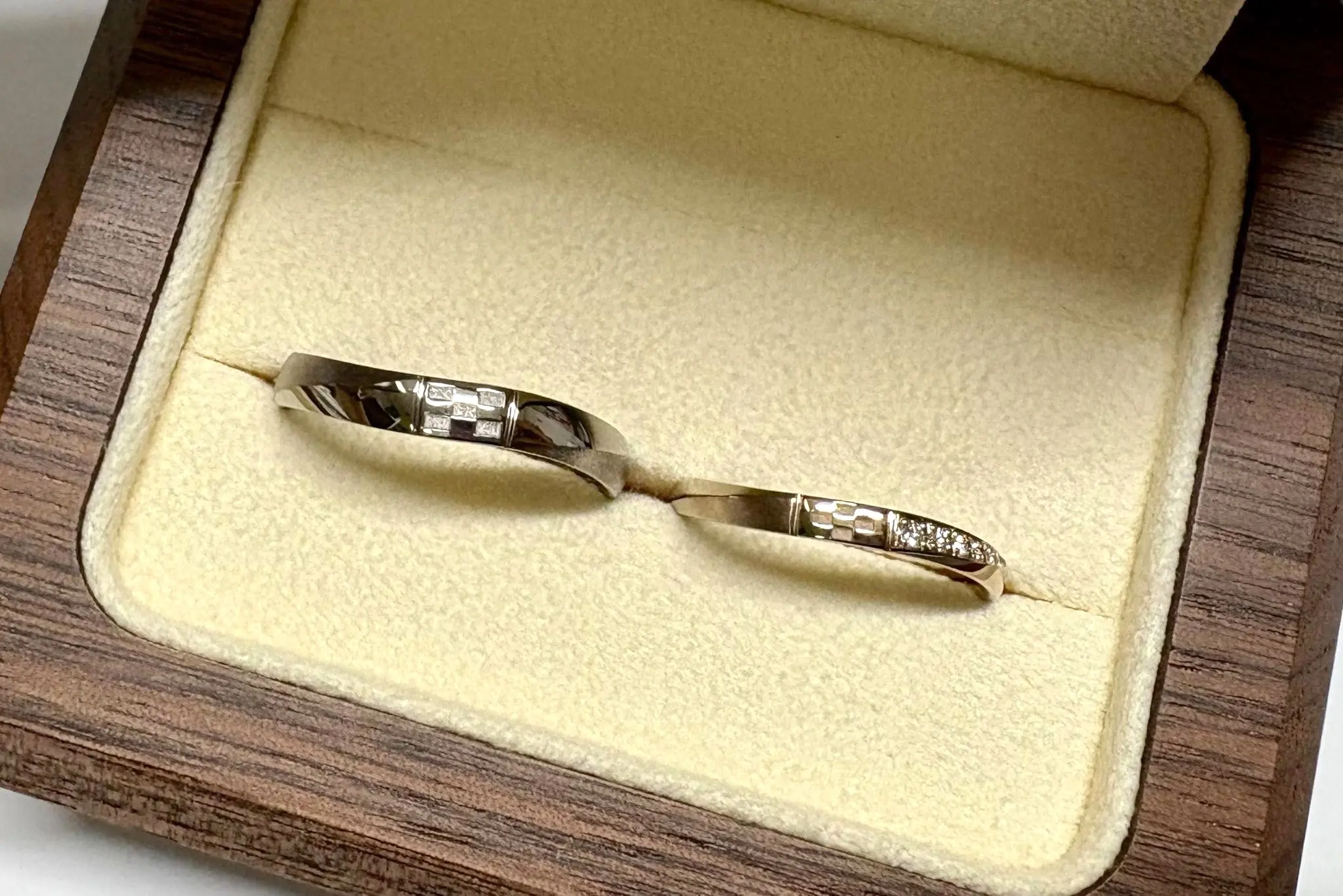 音楽×地図−−−こだわりの刻印 | 結婚・婚約指輪のオーダーメイドは