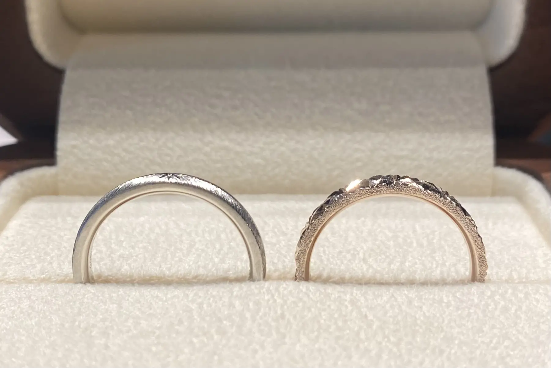デザインは表面だけじゃない？ | 結婚・婚約指輪のオーダーメイドは